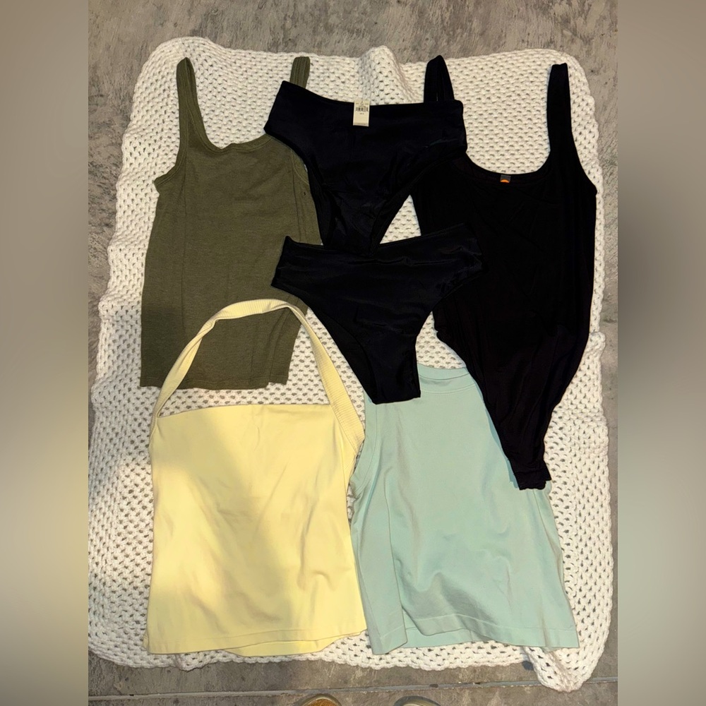 Women's Assorted Color Tops Set with swim bottoms